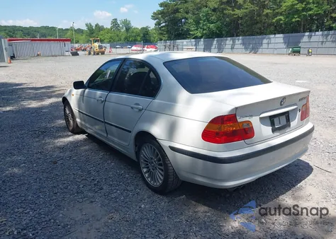 2002 BMW 330Xi из США, поврежденный, VIN WBAEW53482PG17446